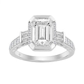 14K WHITE GOLD 3 1/2CT ROUND/EMERALD/BAGUETTE DIAMOND LADIES RING (CENTER STONE EMERALD DIAMOND 3.00CT)