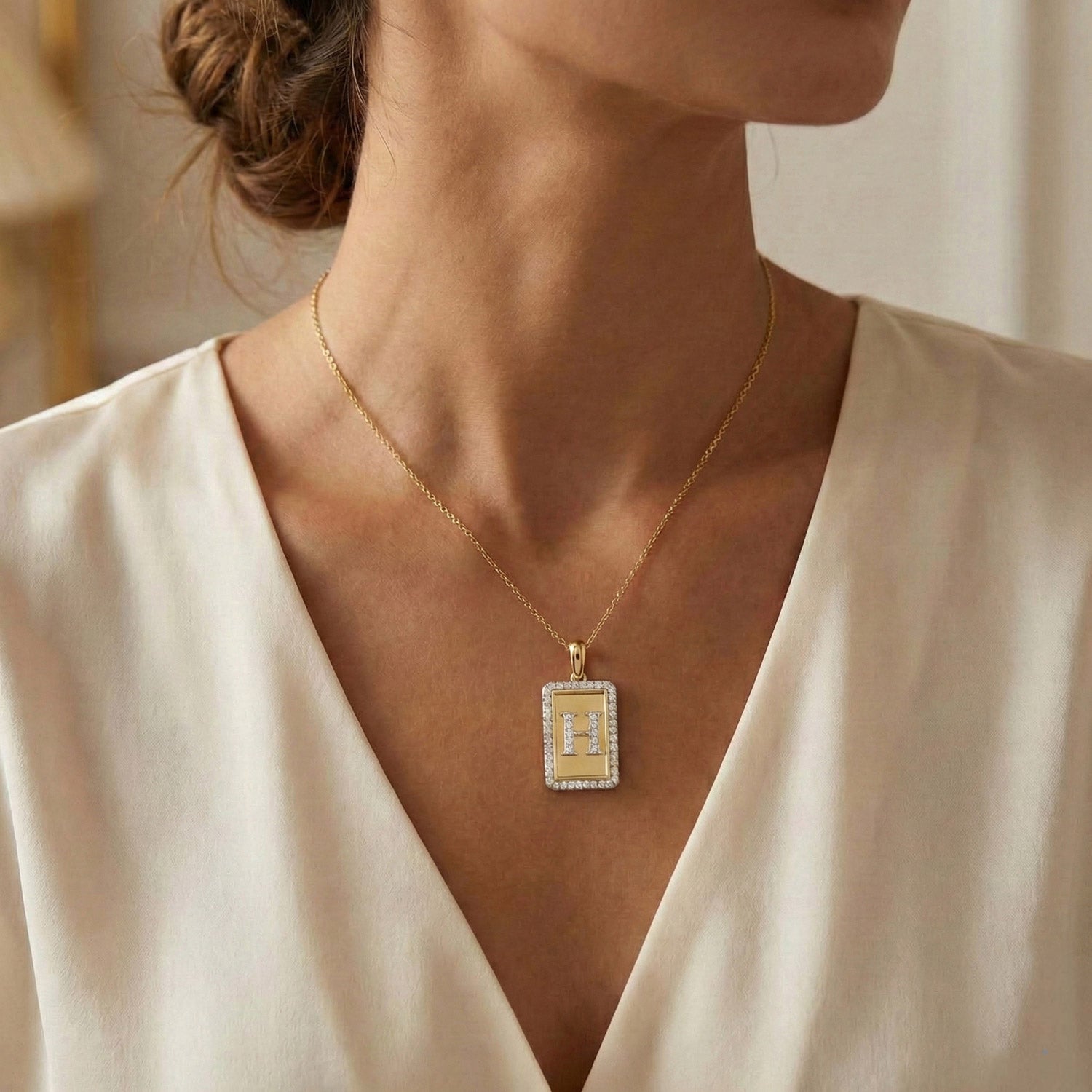 10K Yellow Gold letter 'H' Fashion Pendant With Chain - 0.20 CT Round Diamond Ladies Jewelry Gift