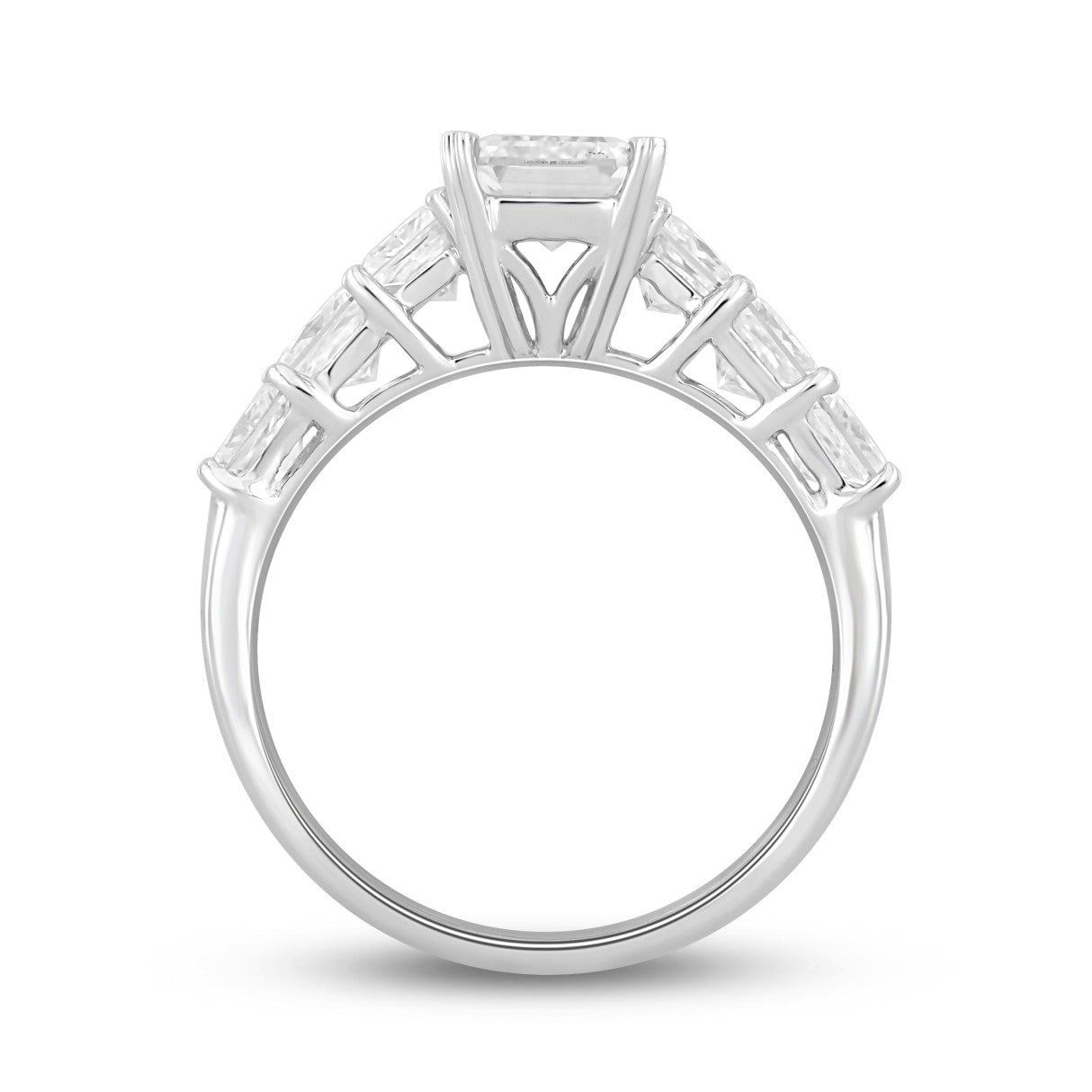 LADIES RING 3CT PRINCESS/EMERALD DIAMOND 14K WHITE GOLD (CENTER STONE EMERALD DIAMOND 1 1/2CT )