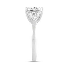 LADIES RING 3CT PRINCESS/TRILLION DIAMOND 14K WHITE GOLD (CENTER STONE PRINCESS DIAMOND 2CT )