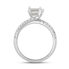 LADIES RING 2CT ROUND/EMERALD DIAMOND 14K WHITE GOLD (CENTER STONE EMERALD DIAMOND 1 1/2CT )