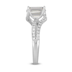 LADIES RING 2CT ROUND/EMERALD DIAMOND 14K WHITE GOLD (CENTER STONE EMERALD DIAMOND 1 1/2CT )