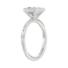 LADIES SOLITAIRE RING 2CT PRINCESS DIAMOND 14K WHITE GOLD (CENTER STONE PRINCESS DIAMOND 2CT )