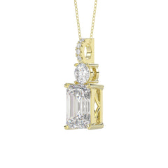 LADIES PENDANT 1 3/4CT ROUND/EMERALD DIAMOND 14K YELLOW GOLD (CENTER STONE EMERALD DIAMOND 1 1/2CT)