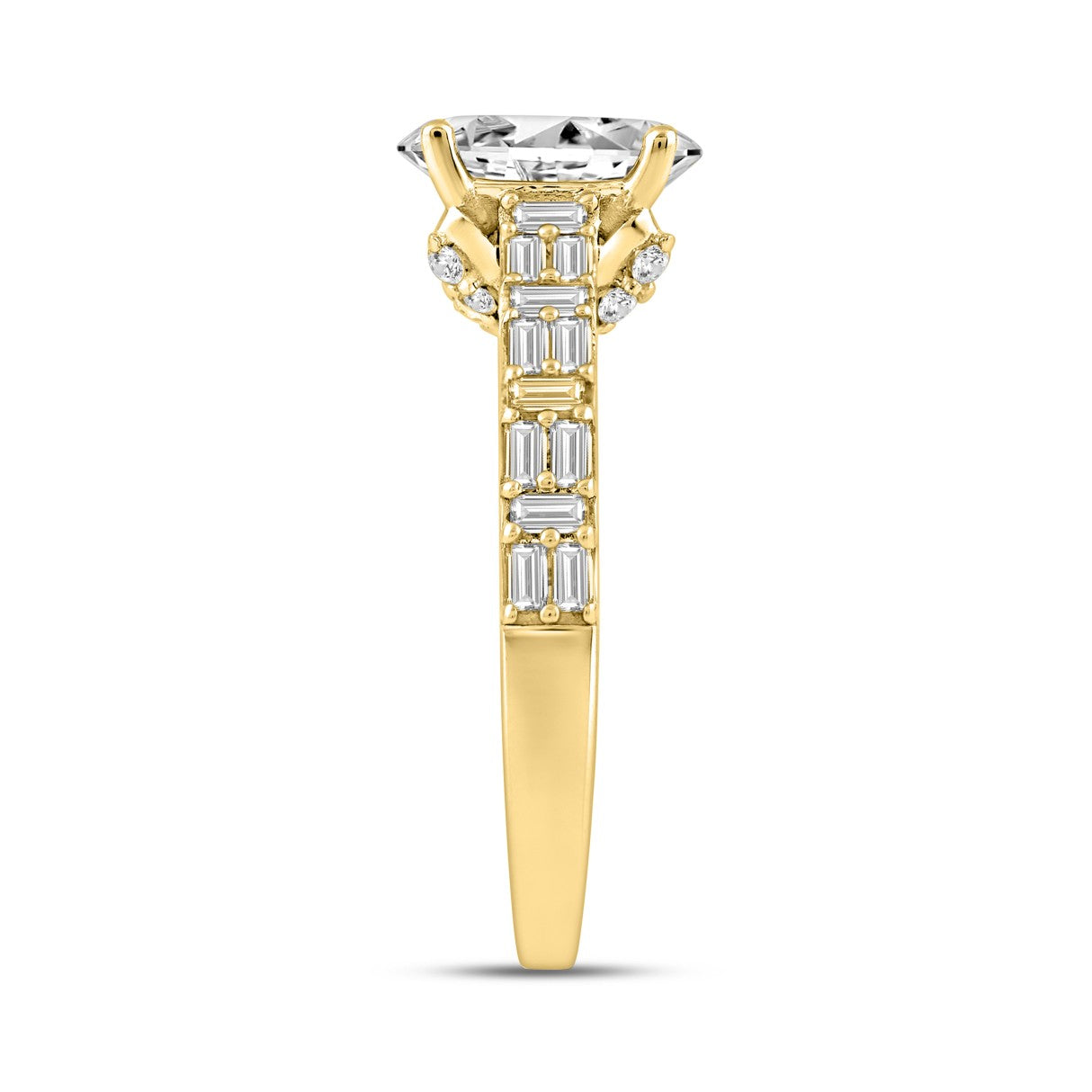 LADIES RING 2 1/2CT ROUND/BAGUETTE/OVAL DIAMOND 14K YELLOW GOLD (CENTER STONE OVAL DIAMOND 2.00CT)