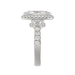 21K PLATINUM LADIES RING 3 1/4CT ROUND/OVAL/TRAPEZOID/BAGUETTE DIAMOND (CENTER STONE OVAL DIAMOND 2CT)