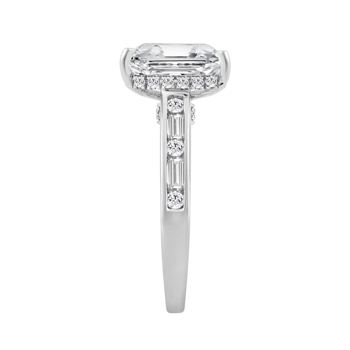 14K WHITE GOLD 3 1/2CT ROUND/BAGUETTE/RADIANT DIAMOND LADIES RING (CENTER STONE RADIANT DIAMOND 3CT)