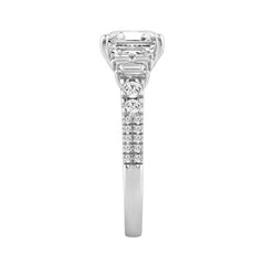 14K WHITE GOLD 2 1/2CT ROUND/CUSHION/BAGUETTE DIAMOND LADIES RING (CENTER STONE CUSHION DIAMOND 2CT)