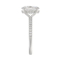 14K WHITE GOLD 2 1/5CT ROUND/OVAL DIAMOND LADIES RING (CENTER STONE OVAL DIAMOND 2CT)