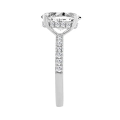 14K WHITE GOLD 3 1/2CT ROUND/OVAL DIAMOND LADIES RING (CENTER STONE OVAL DIAMOND 3CT)