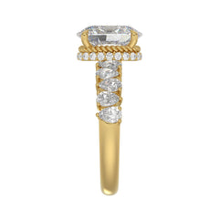 14K YELLOW GOLD 2 3/4CT ROUND/OVAL/PEAR DIAMOND LADIES RING (CENTER STONE OVAL DIAMOND 2CT)