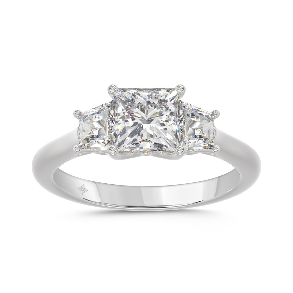 14K WHITE GOLD 1 3/4CT PRINCESS/TRAPEZOID DIAMOND LADIES RING (CENTER STONE PRINCESS DIAMOND 1 1/4CT)