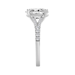 14K WHITE GOLD 2 3/4CT ROUND/OVAL DIAMOND LADIES BRIDAL RING (CENTER STONE OVAL DIAMOND 2 1/2CT)