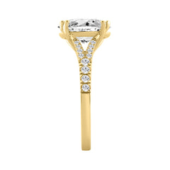 14K YELLOW GOLD 2 3/4CT ROUND/OVAL DIAMOND LADIES BRIDAL RING (CENTER STONE OVAL DIAMOND 2 1/2CT)