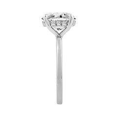14K WHITE GOLD 3.00CT OVAL/ROUND DIAMOND LADIES RING (CENTER STONE OVAL DIAMOND 3.00CT)