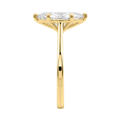 14K YELLOW GOLD 2.00CT MARQUISE DIAMOND LADIES SOLITAIRE RING (CENTER STONE MARQUISE DIAMOND 2.00CT)
