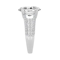 14K WHITE GOLD 5 1/2CT ROUND/PRINCESS/OVAL DIAMOND LADIES RING (CENTER STONE OVAL DIAMOND 4CT)