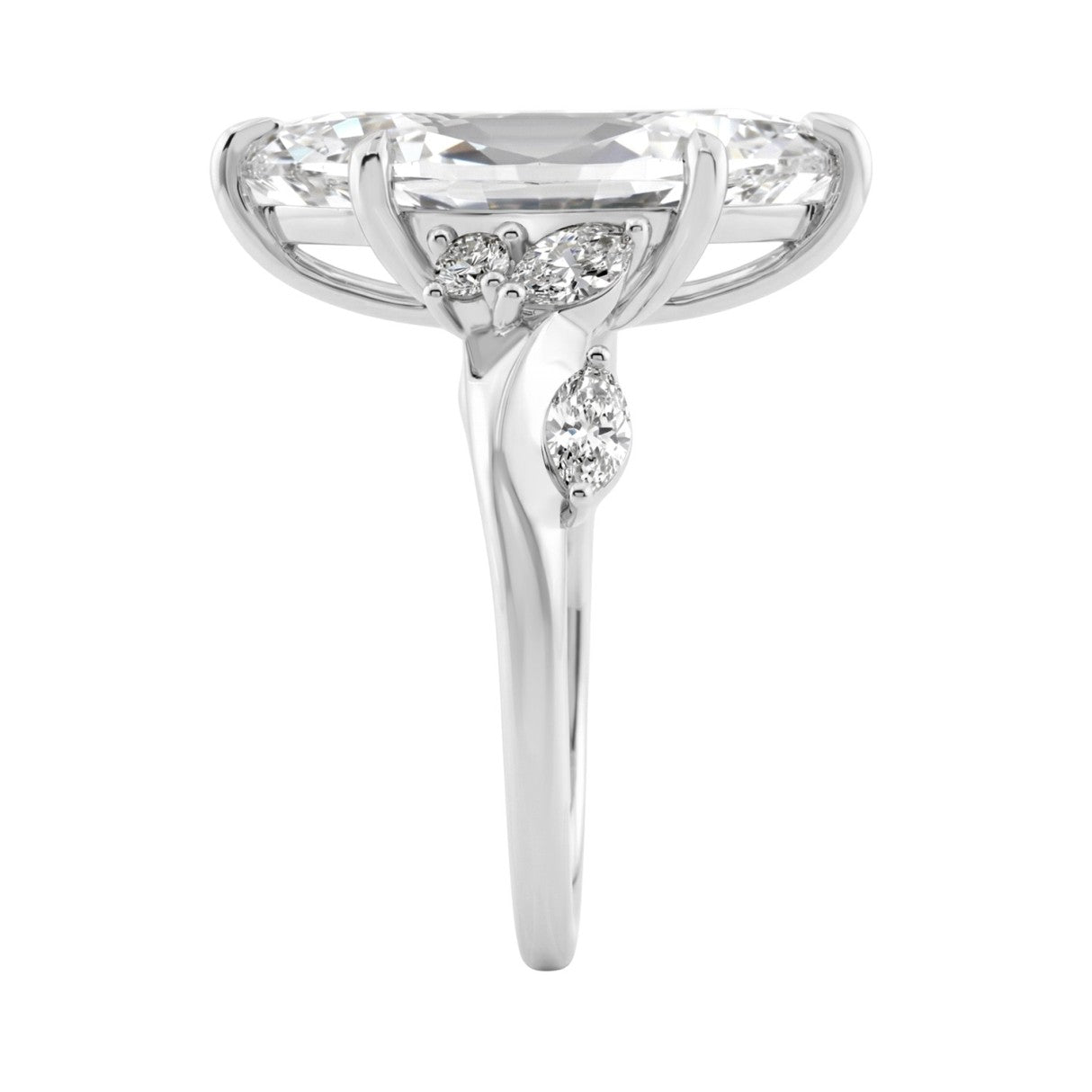 14K White Gold 5 1/2Ct Lab-Grown Diamond Engagement Ring For Women 5Ct Marquise Center Stone With Round Side Stones, Luxury Bridal Ring (Color F-G -Cl
