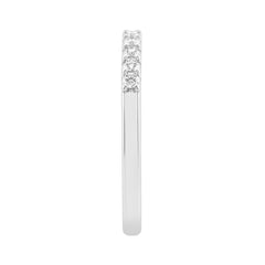 Elegant 14K White Gold Ladies Diamond Wedding Band With 1/4Ct Round Diamonds